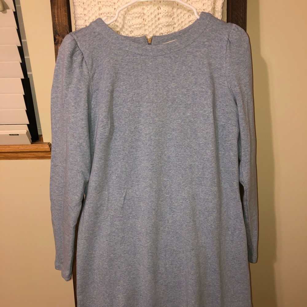 Loft dress with slight puff sleeve.